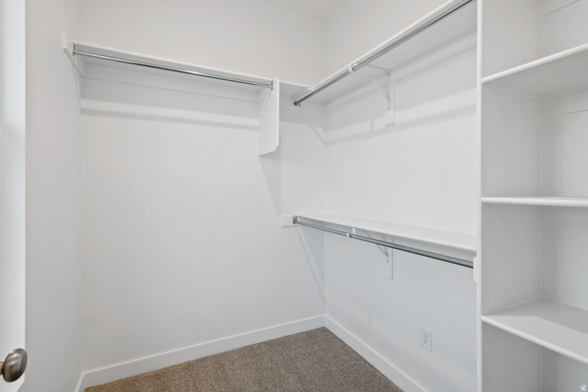 DAYBREAK - Residential