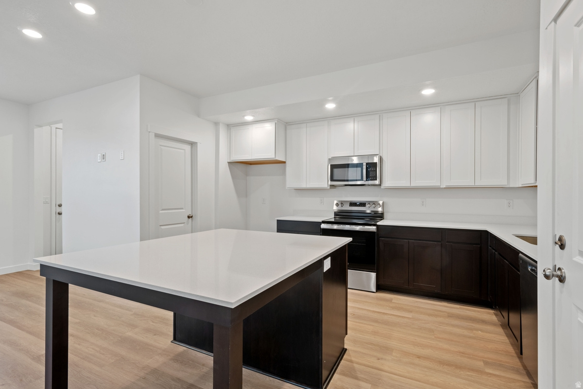 DAYBREAK - Residential