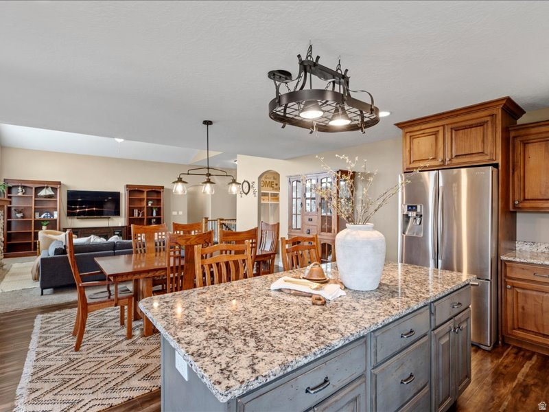 FOX MEADOWS - Residential