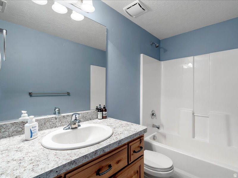 FOX MEADOWS - Residential