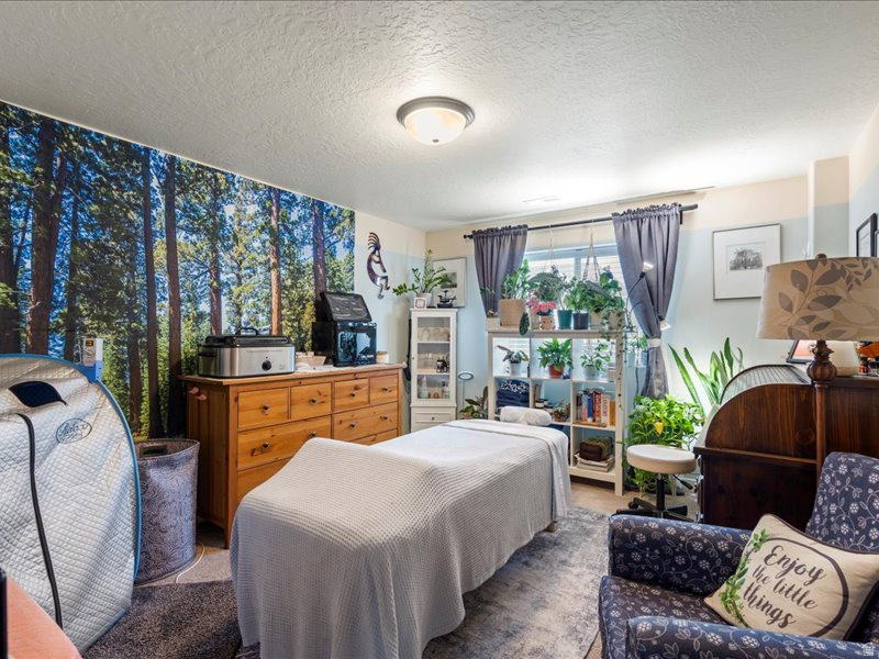 FOX MEADOWS - Residential