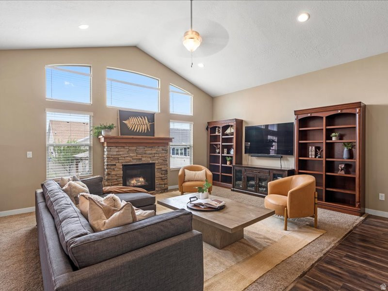 FOX MEADOWS - Residential