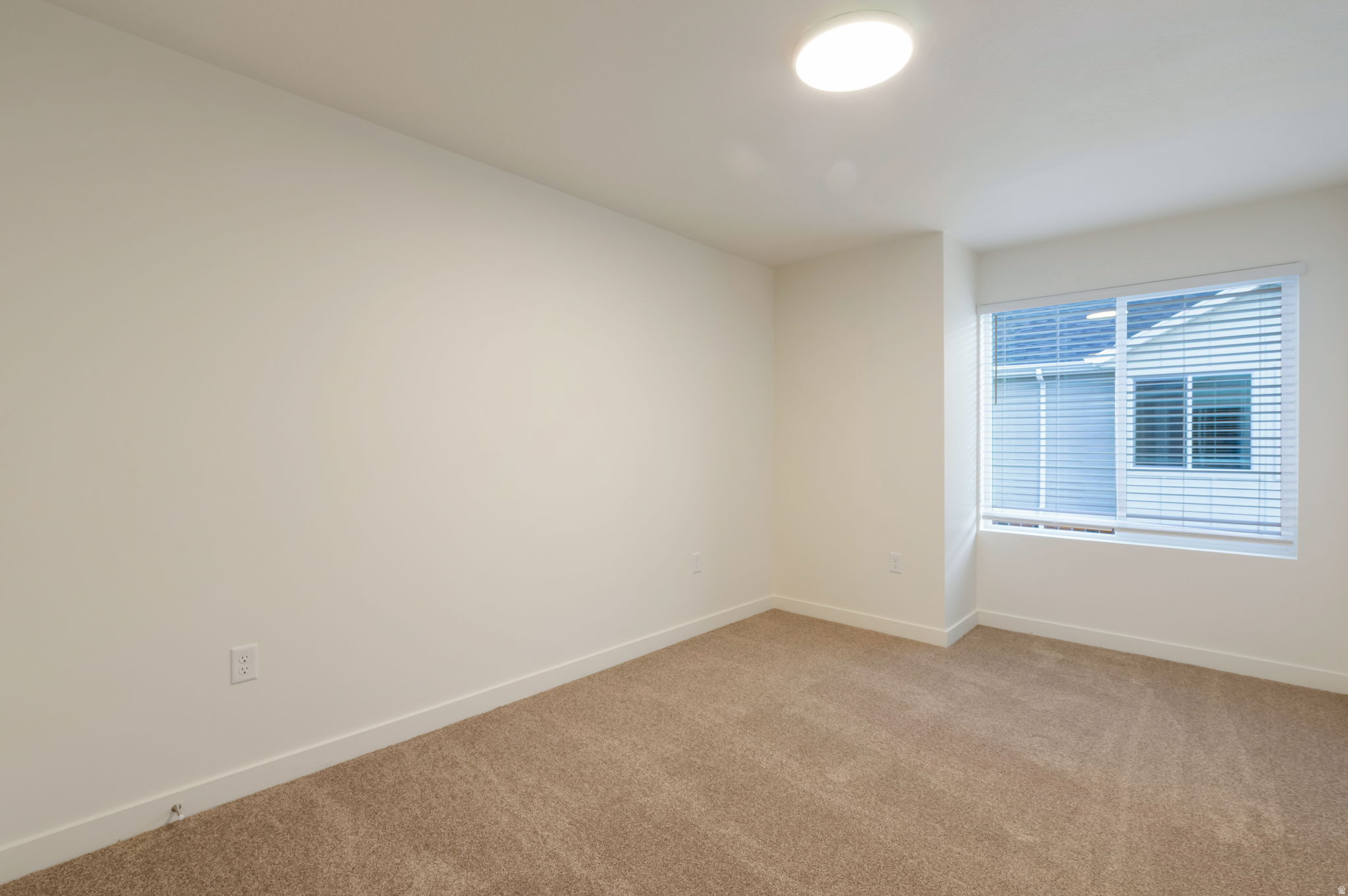 VILLAS AT THE POINTE - Residential