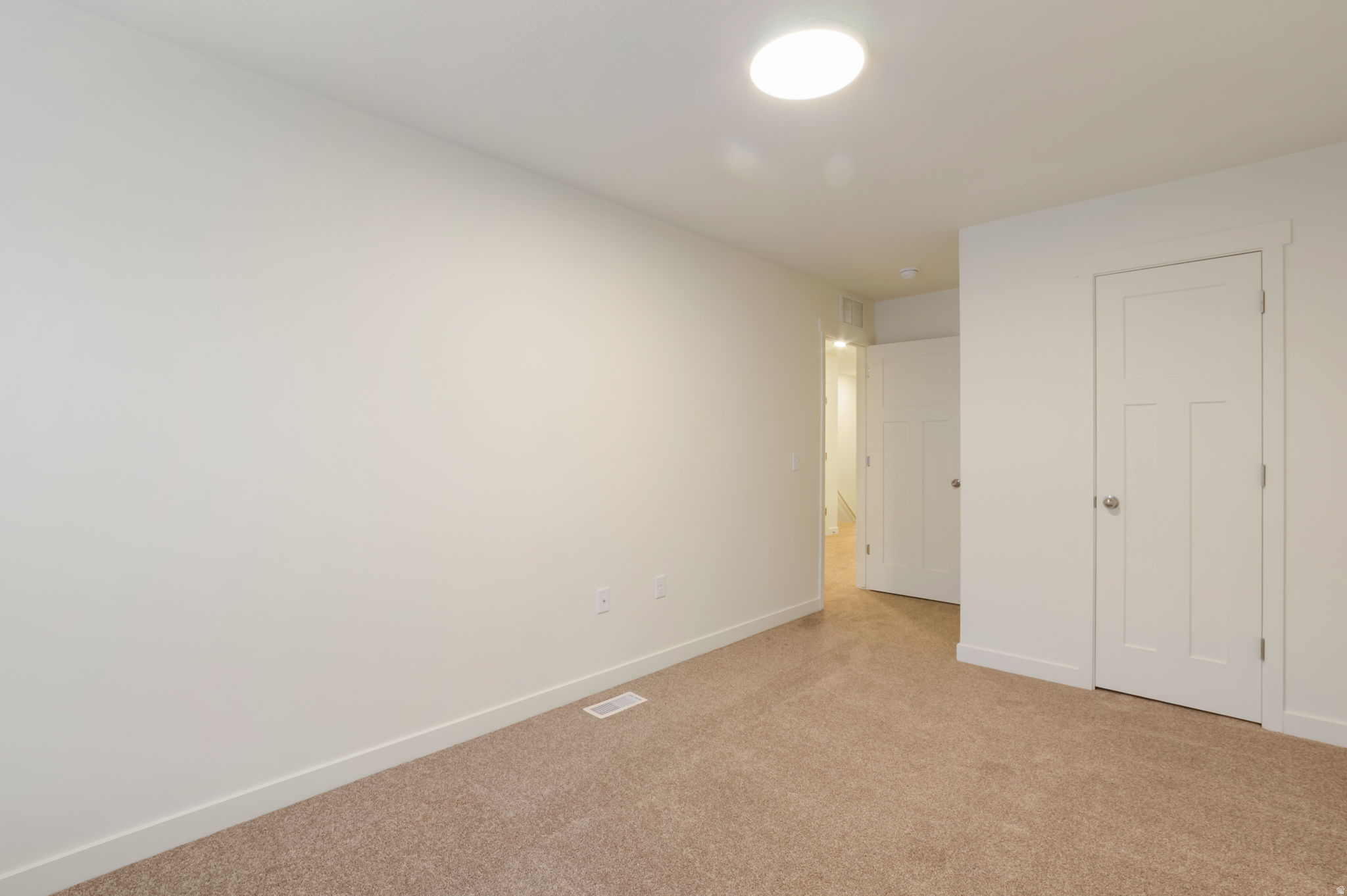 VILLAS AT THE POINTE - Residential