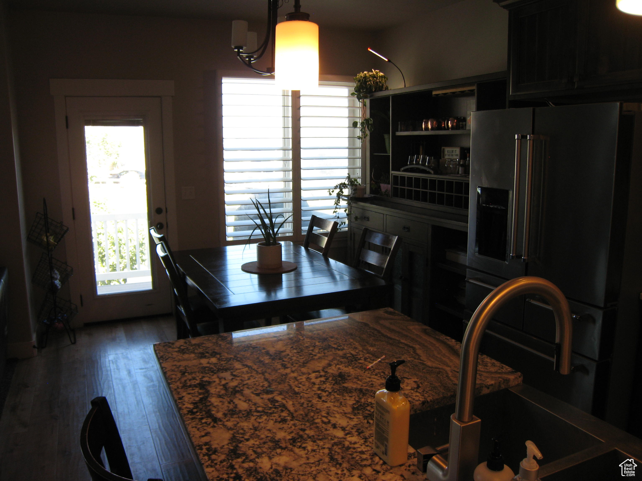 SHADOW RUN - Residential