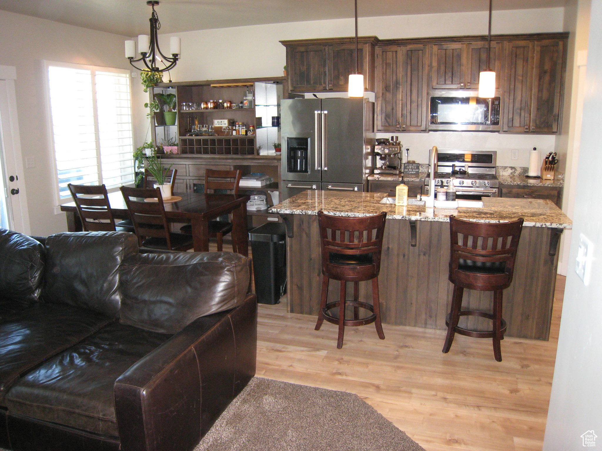 SHADOW RUN - Residential