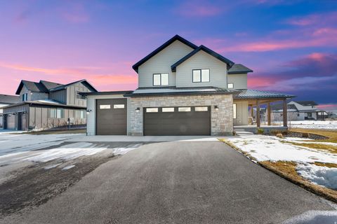 Tiny photo for 940 HART LOOP, Francis, UT 84036 (MLS # 2134997)