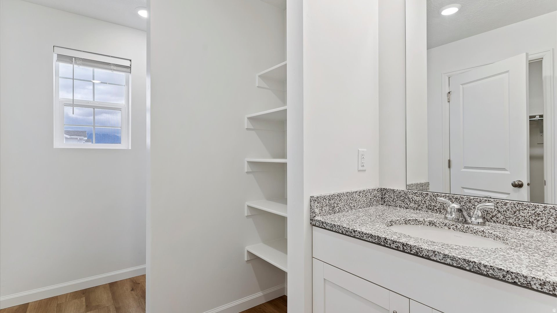 WANDER - Residential