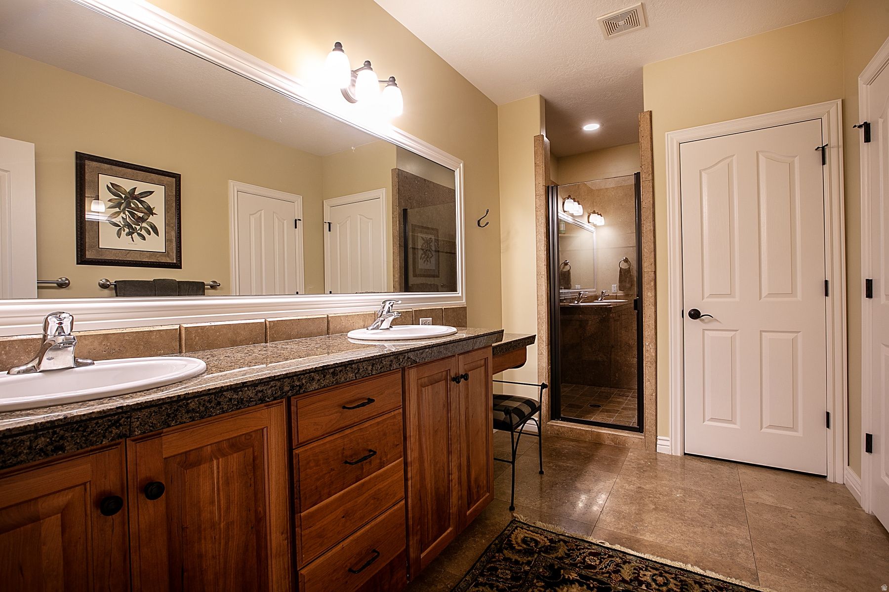 EAGLEWOOD COVE - Residential