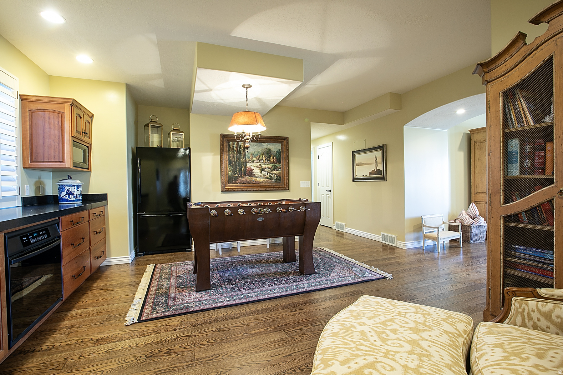 EAGLEWOOD COVE - Residential