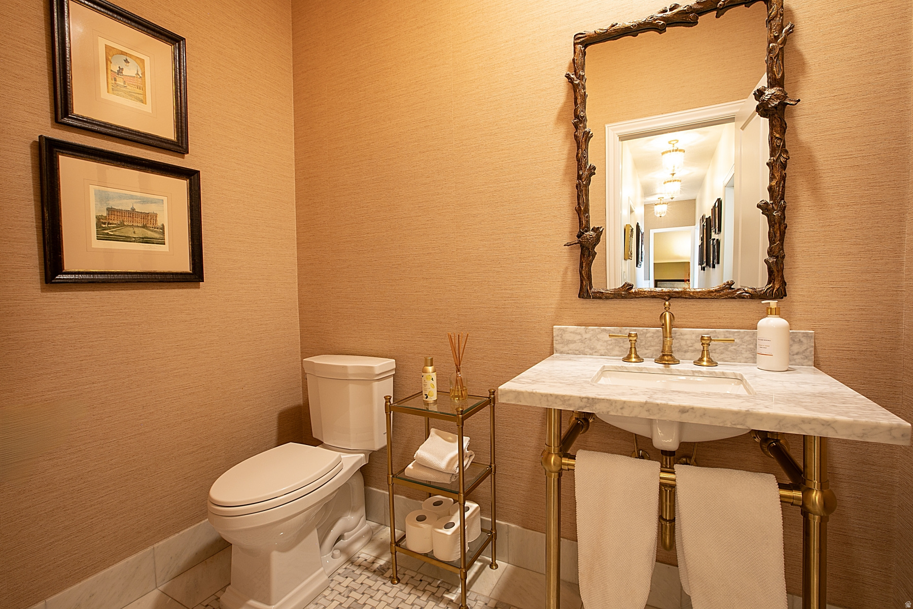 EAGLEWOOD COVE - Residential