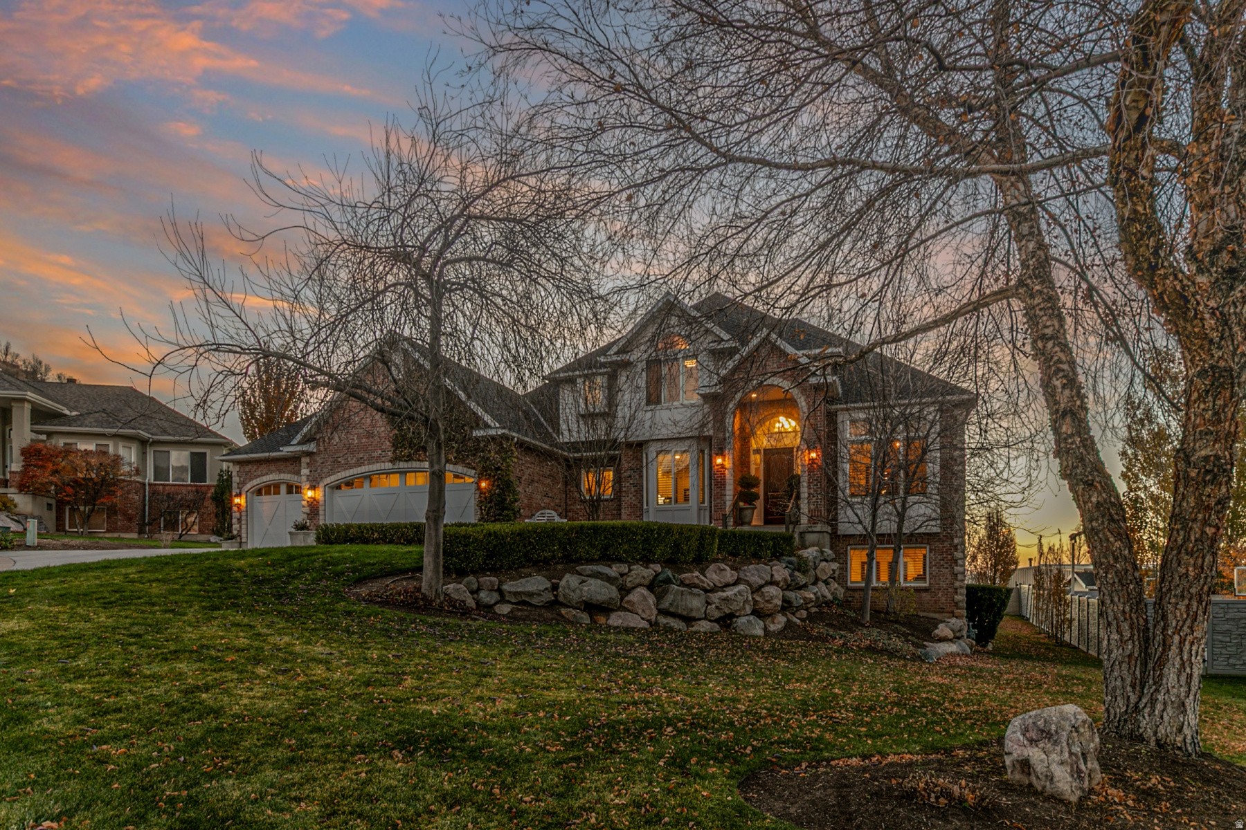 EAGLEWOOD COVE - Residential