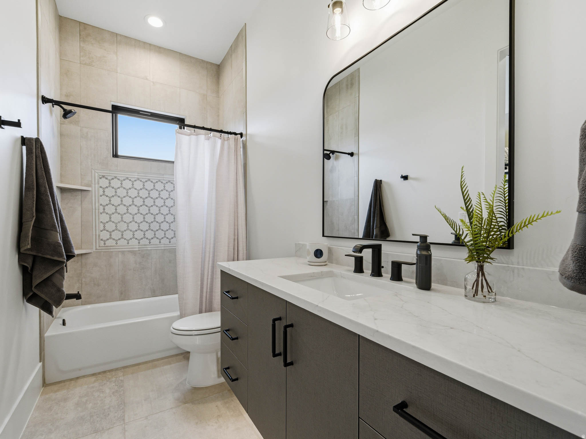 THE ESTATES AT SAND HOLLOW RESORT - Residential