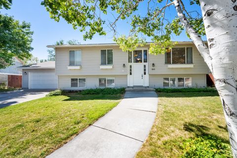 Photo of 849 W 225 S, Orem, UT 84058 (MLS # 2106847)