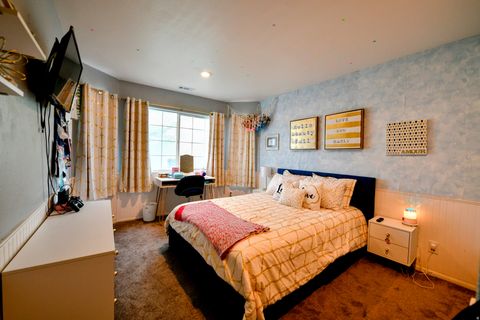 Tiny photo for 228 S LARKIN LN W, Kaysville, UT 84037 (MLS # 2150302)