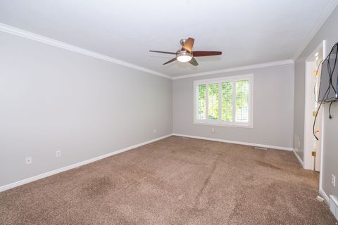 Tiny photo for 936 S DAVIS CREEK LN E, Farmington, UT 84025 (MLS # 2163796)