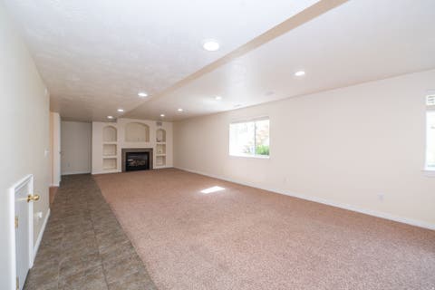 Tiny photo for 936 S DAVIS CREEK LN E, Farmington, UT 84025 (MLS # 2163796)