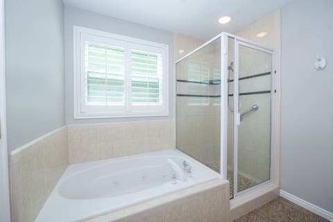 Tiny photo for 936 S DAVIS CREEK LN E, Farmington, UT 84025 (MLS # 2163796)