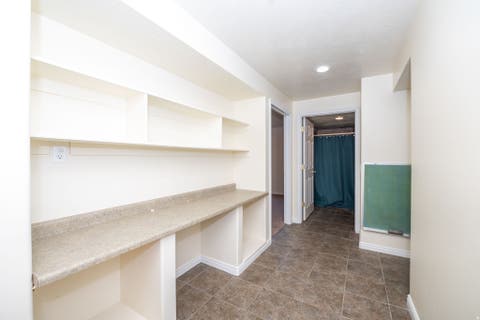 Tiny photo for 936 S DAVIS CREEK LN E, Farmington, UT 84025 (MLS # 2163796)