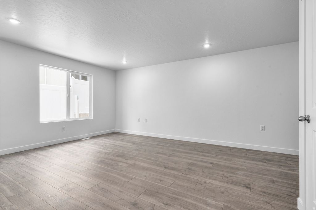 Photo of 1719 N PATCHWORK AVE #1270, Tooele, UT 84074 (MLS # 2124743)