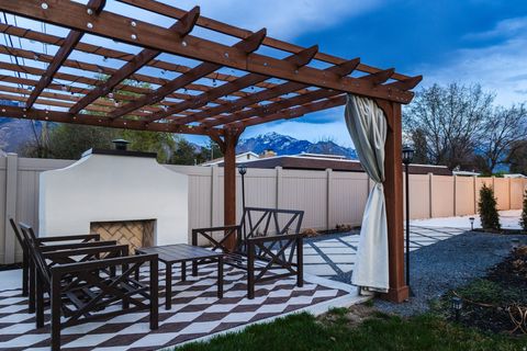 Tiny photo for 1475 E LAKEWOOD DR, Holladay, UT 84117 (MLS # 2147590)