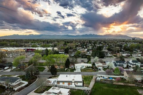 Tiny photo for 1475 E LAKEWOOD DR, Holladay, UT 84117 (MLS # 2147590)