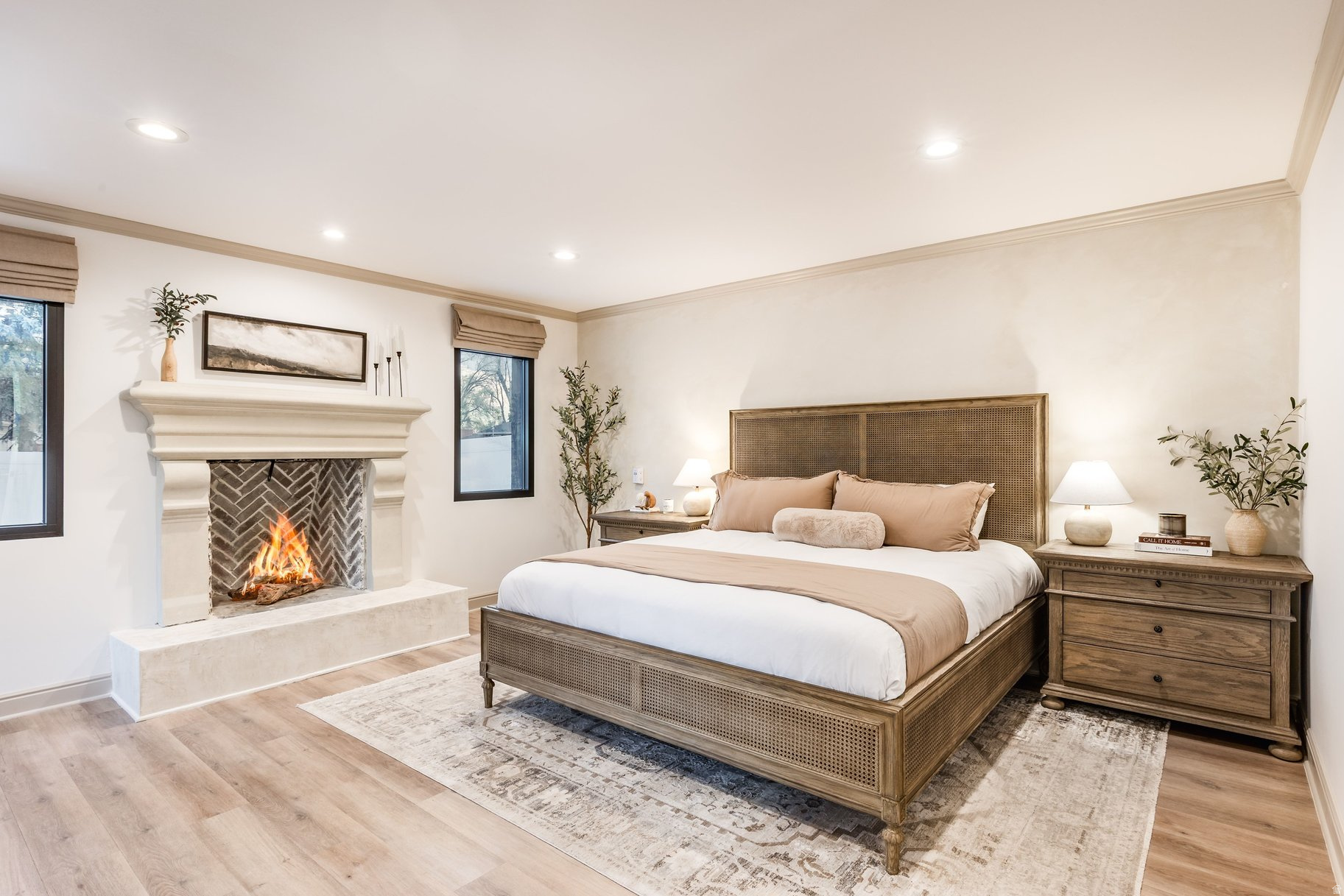 LAKEWOOD - Residential