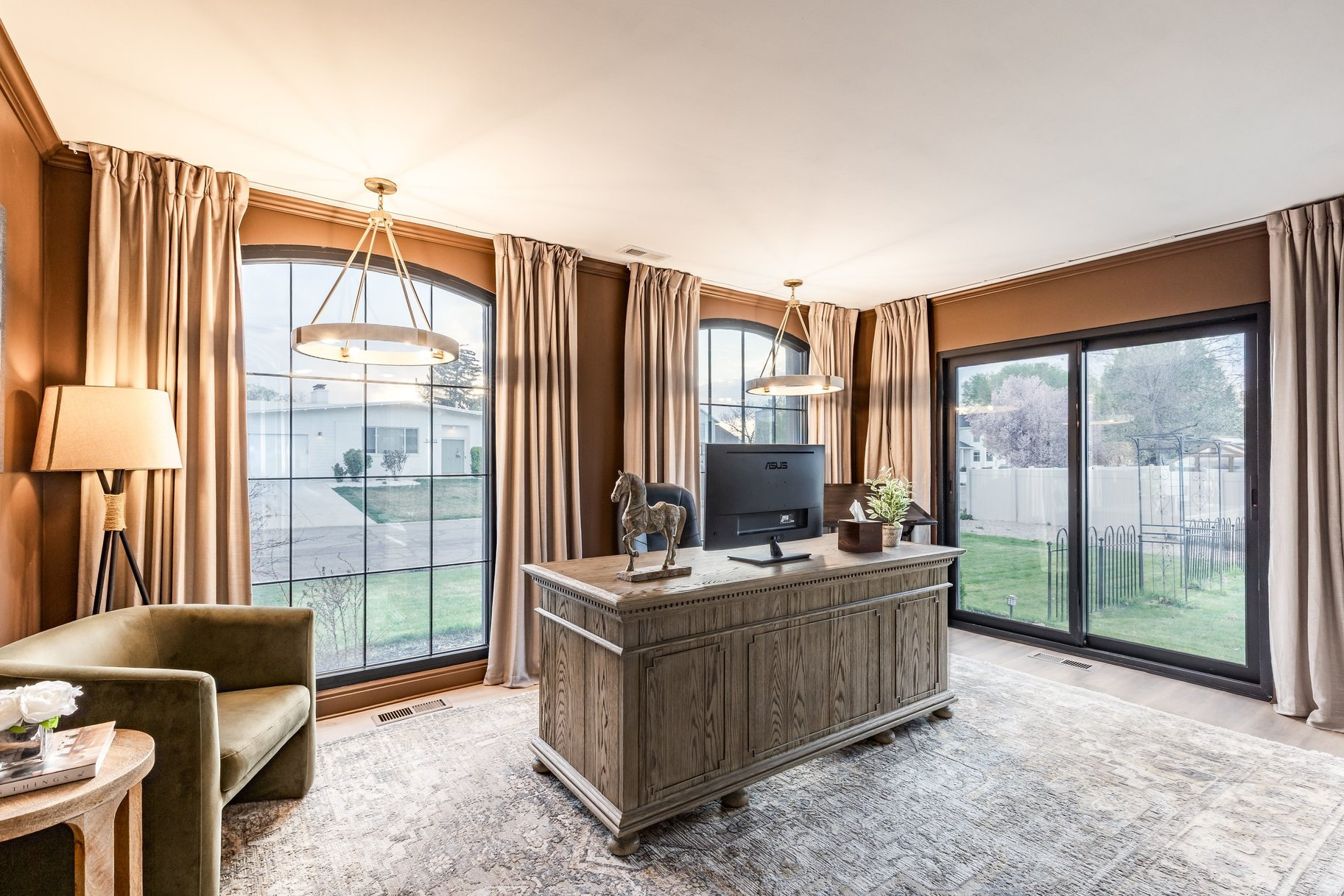 LAKEWOOD - Residential