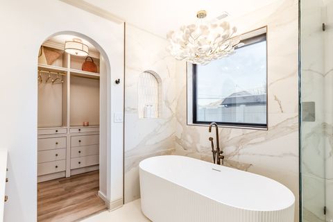 Tiny photo for 1475 E LAKEWOOD DR, Holladay, UT 84117 (MLS # 2147590)