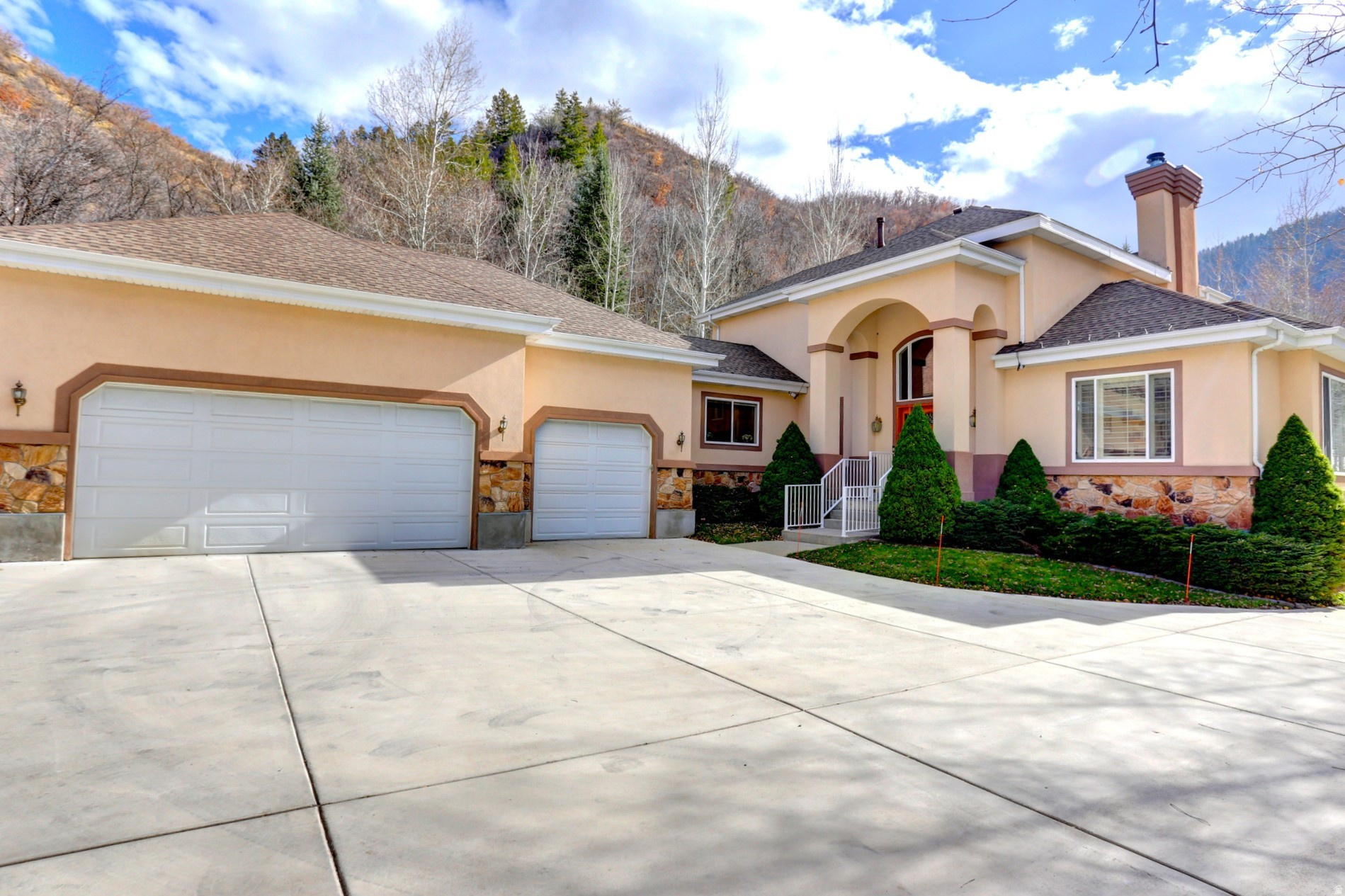 AMENDED COVERED BRIDGE CANYON MHD - Residential