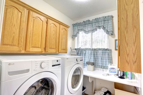 Tiny photo for 11047 S SURREY DR, Spanish Fork, UT 84660 (MLS # 2123156)