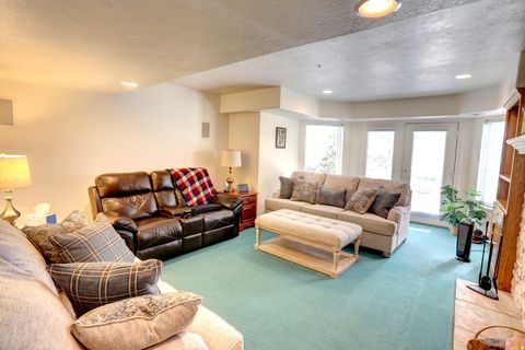 Tiny photo for 11047 S SURREY DR, Spanish Fork, UT 84660 (MLS # 2123156)