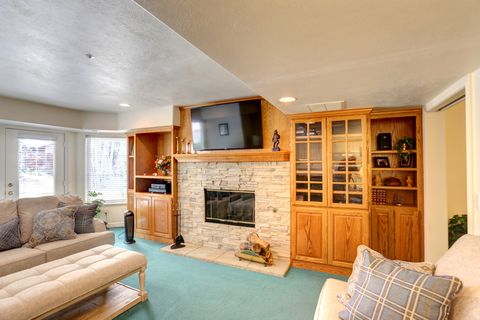 Tiny photo for 11047 S SURREY DR, Spanish Fork, UT 84660 (MLS # 2123156)