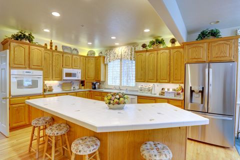 Tiny photo for 11047 S SURREY DR, Spanish Fork, UT 84660 (MLS # 2123156)