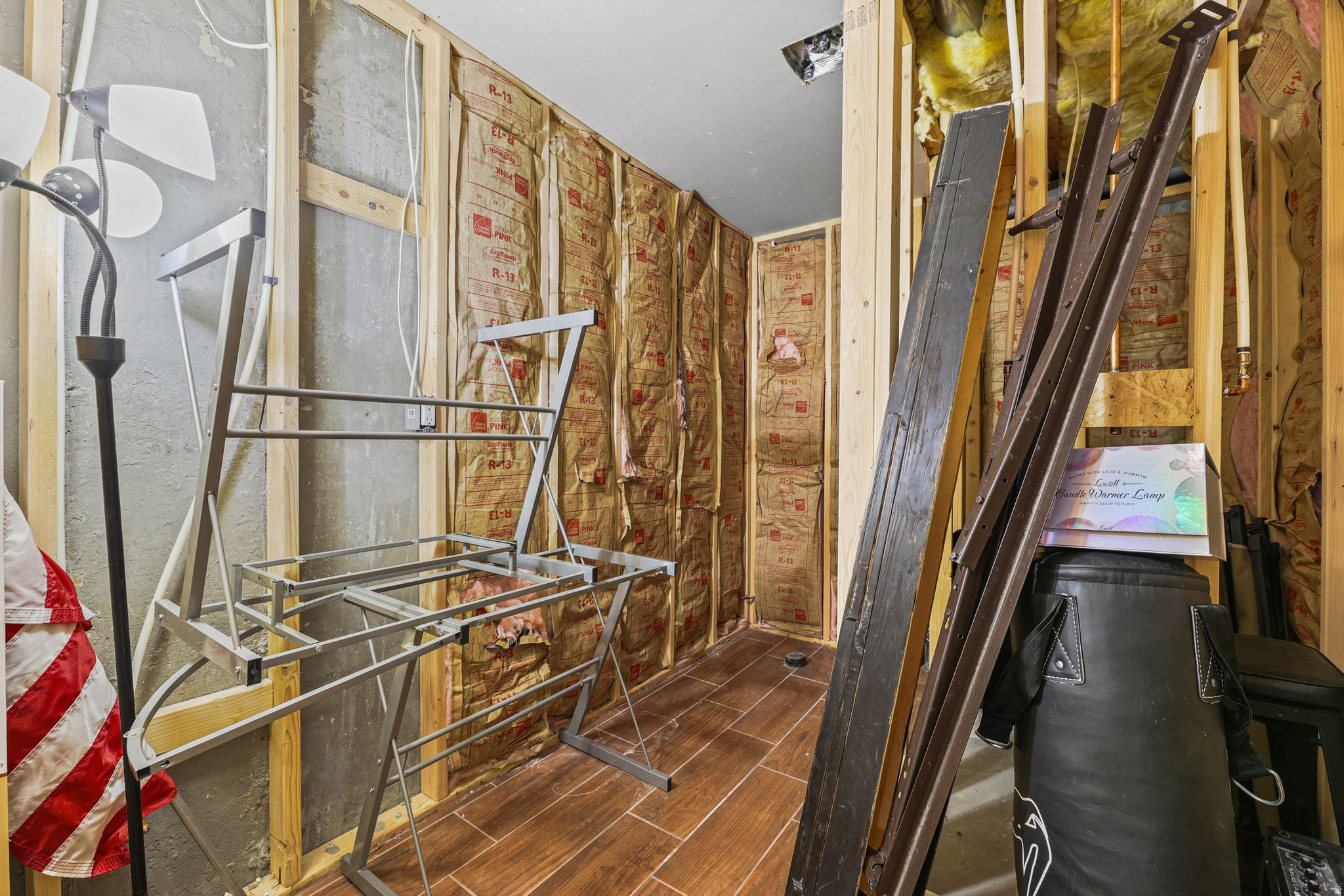 EASTLAND ESTATES - Residential