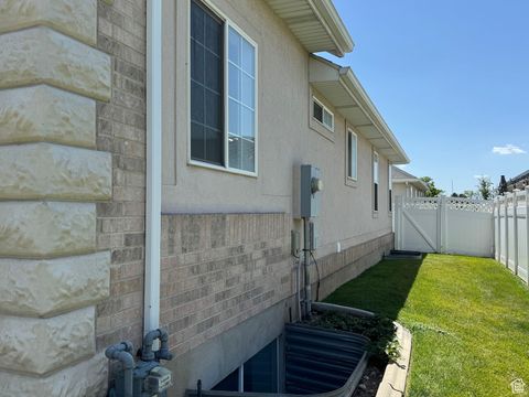 Tiny photo for 511 W 40 N, Orem, UT 84057 (MLS # 2093934)