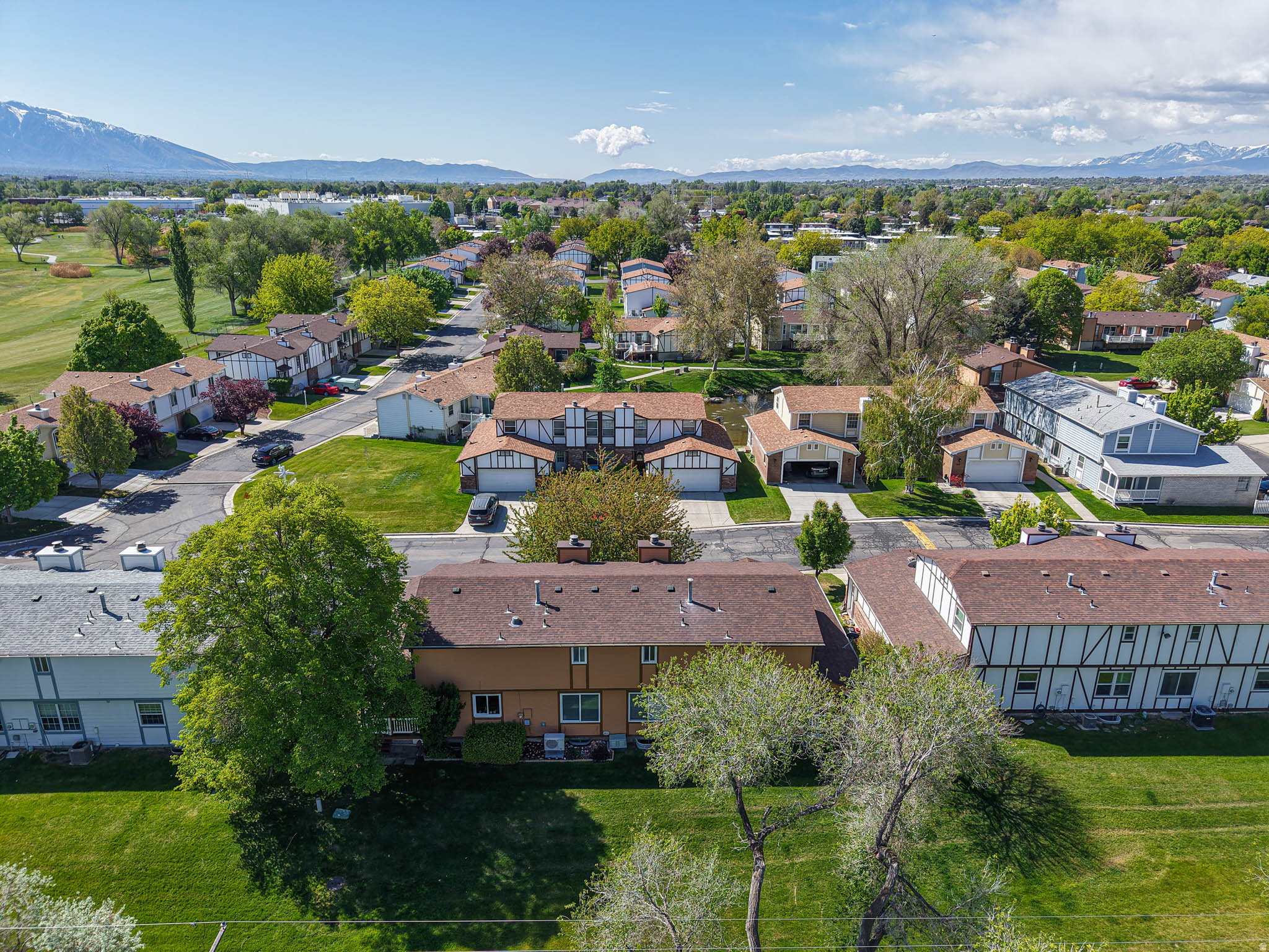 BARRINGTON PARK - Residential