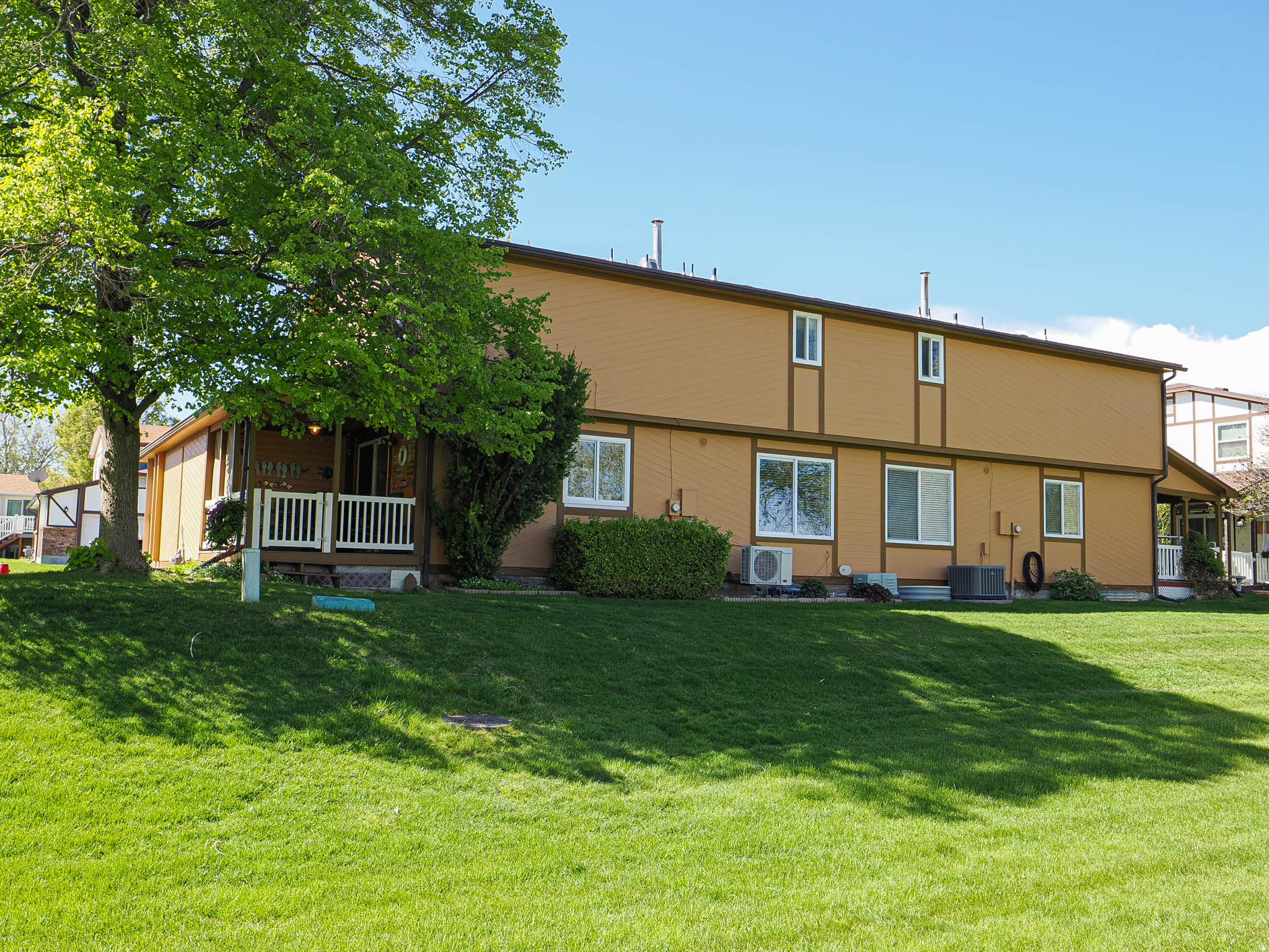 BARRINGTON PARK - Residential