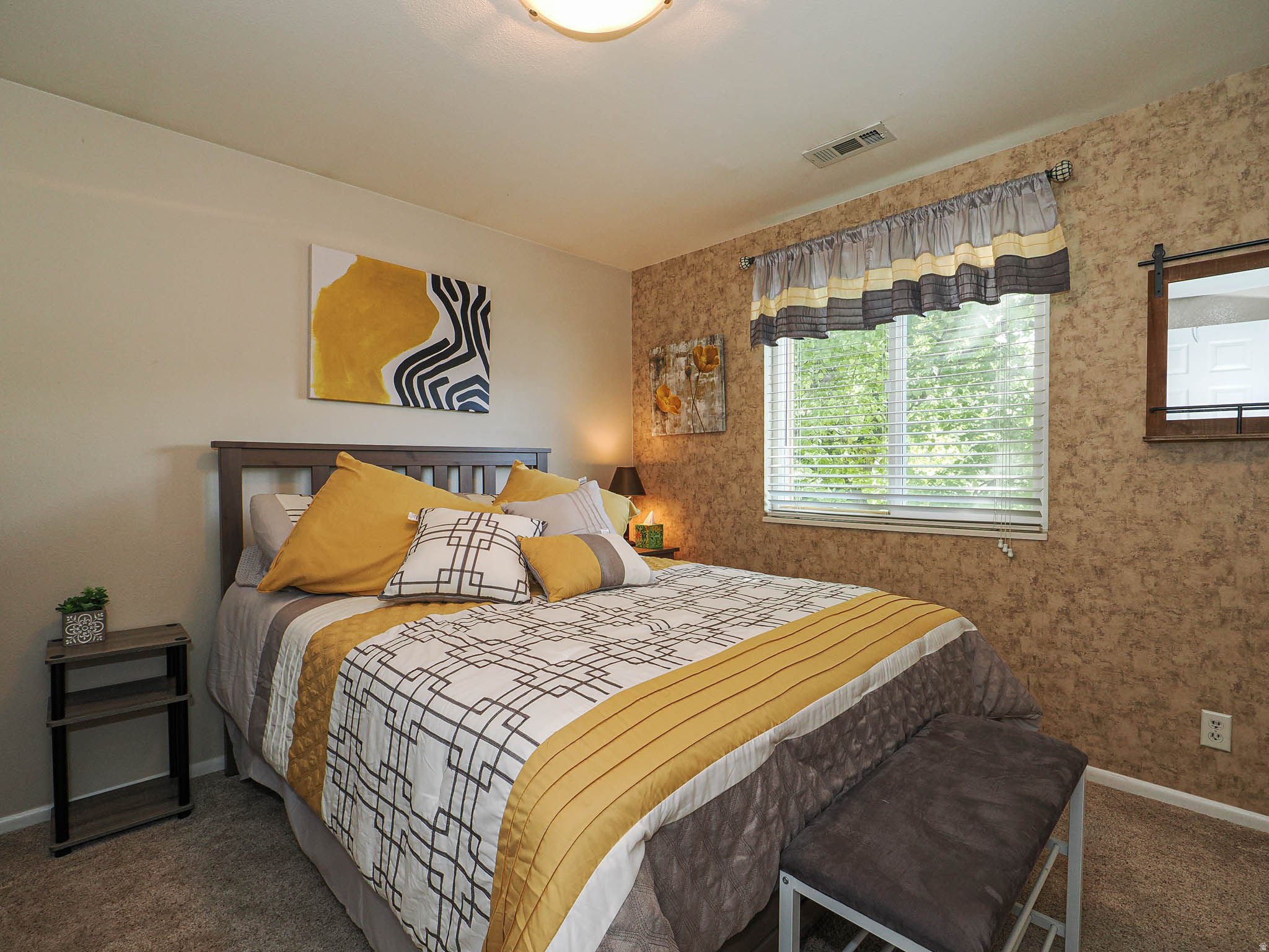 BARRINGTON PARK - Residential