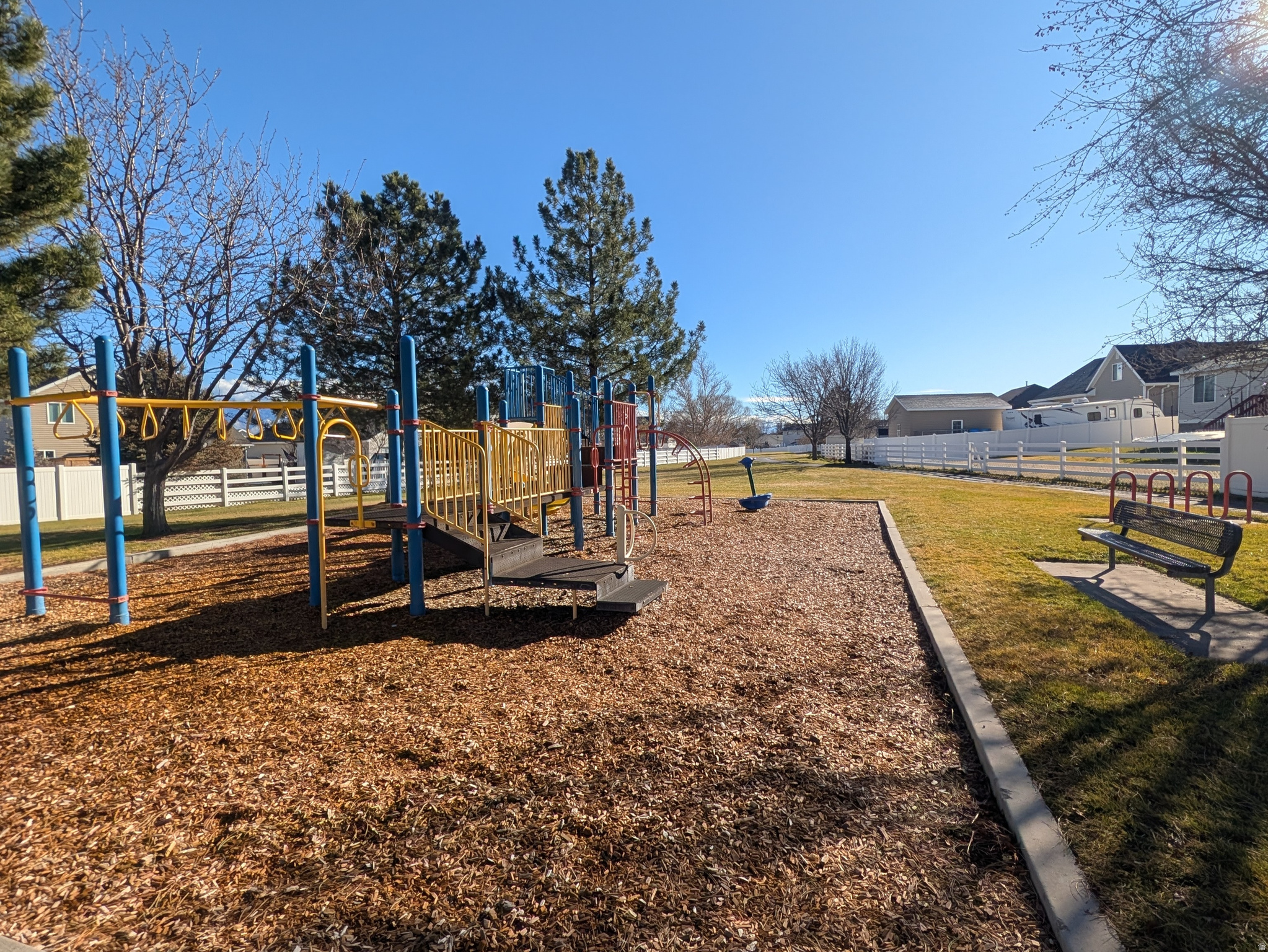 ESTATES AT ROSECREEK - Residential