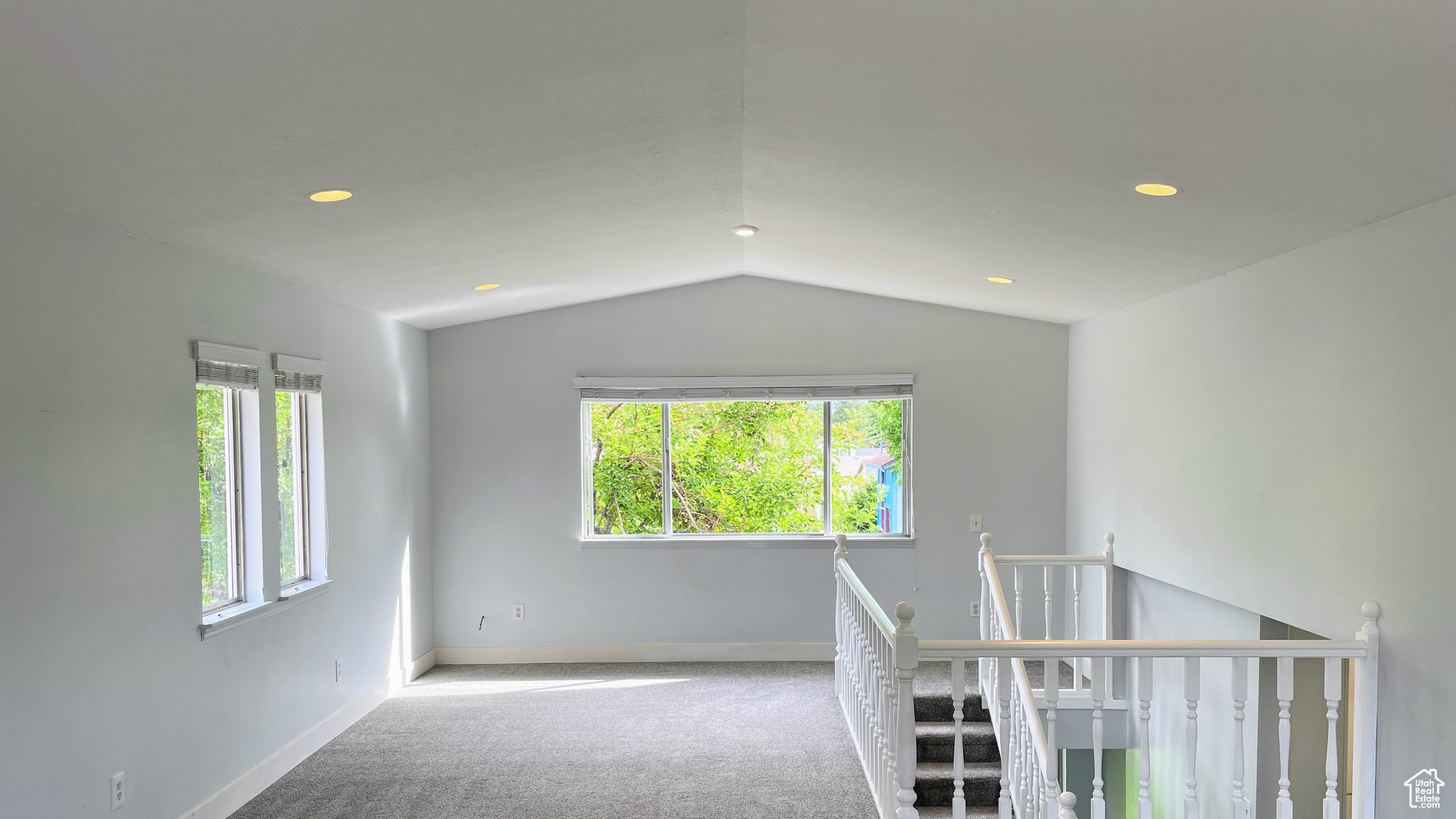 WHITE CITY - Residential