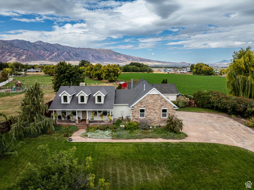 Photo of 323 N 400 W, Hyrum, UT 84319 (MLS # 2115610)