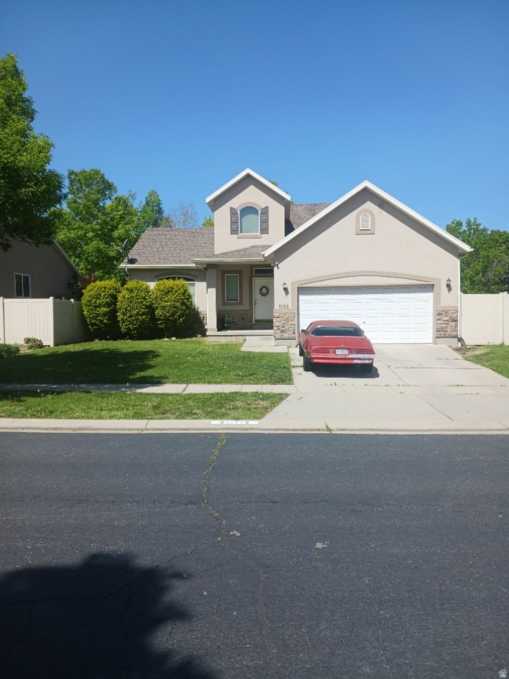 Photo of 3192 HUNTER DAWN WAY, Salt Lake City, UT 84128 (MLS # 2153694)