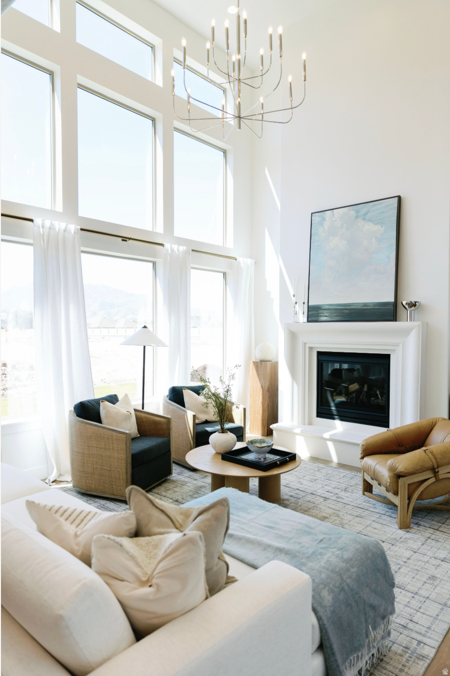 BROAD HOLLOW - Residential