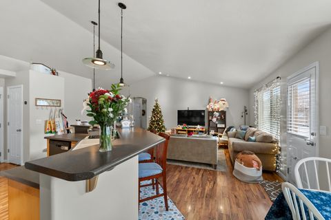 Tiny photo for 212 S 1100 W, Lehi, UT 84043 (MLS # 2127493)