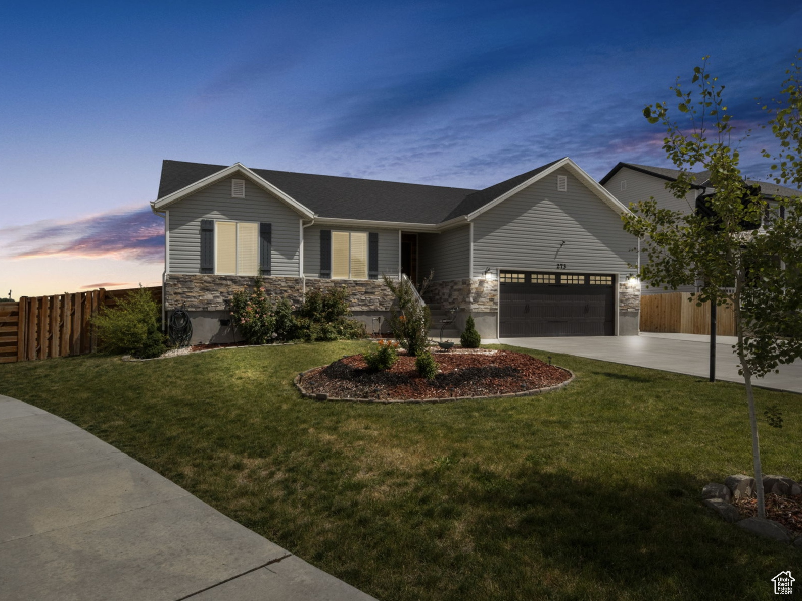 273 E Cherry St, Grantsville, Utah image 1