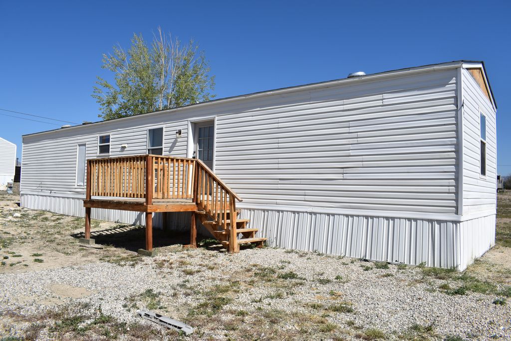 Photo of 425 N ESQUIRE PKWY #42, Castle Dale, UT 84513 (MLS # 2157130)