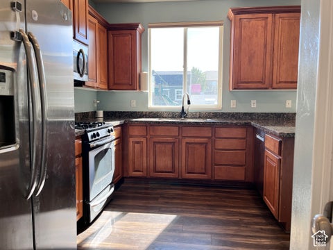 Tiny photo for 897 W CAMBRIDGE DR, North Salt Lake, UT 84054 (MLS # 2189464)