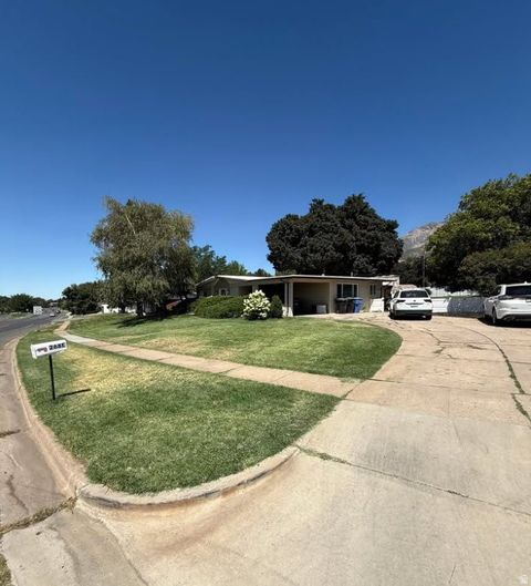 Photo of 268 E 3100 N, North Ogden, UT 84414 (MLS # 2129918)