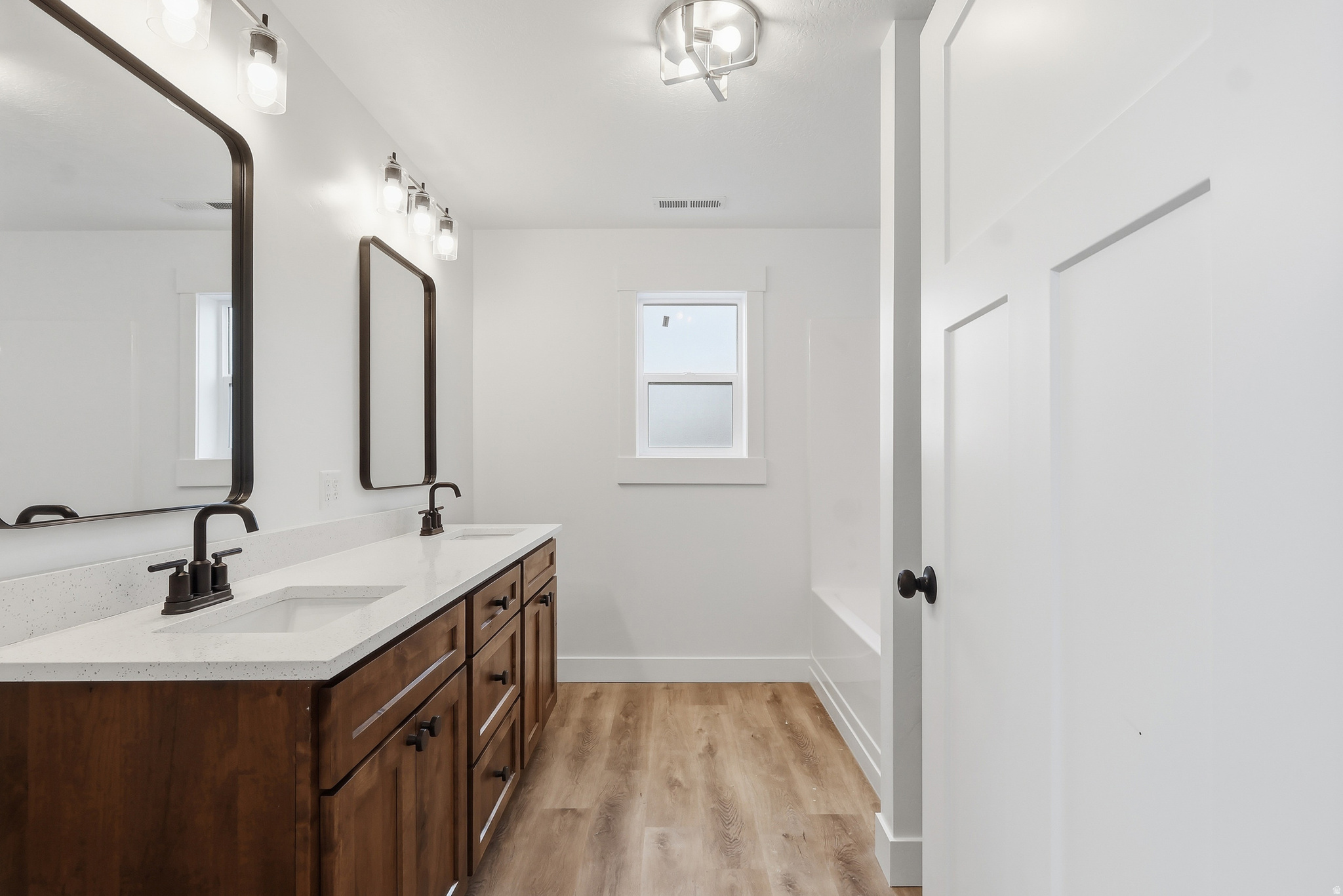 NORTH POINT - Residential